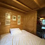 Lejlighed Houten Familiehuisje Met Grote Tuin *