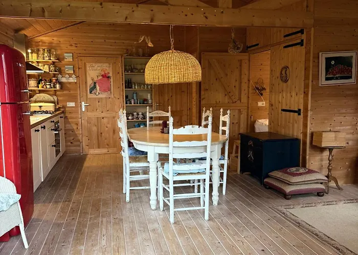 Apartman Houten Familiehuisje Met Grote Tuin Noordwijk