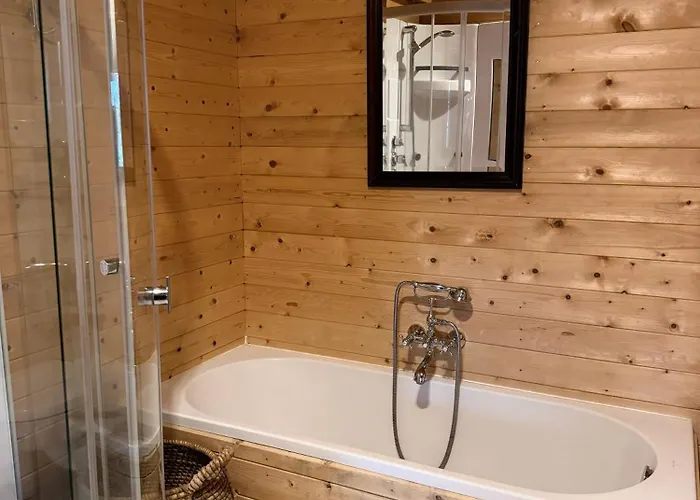 Apartment Houten Familiehuisje Met Grote Tuin Noordwijk