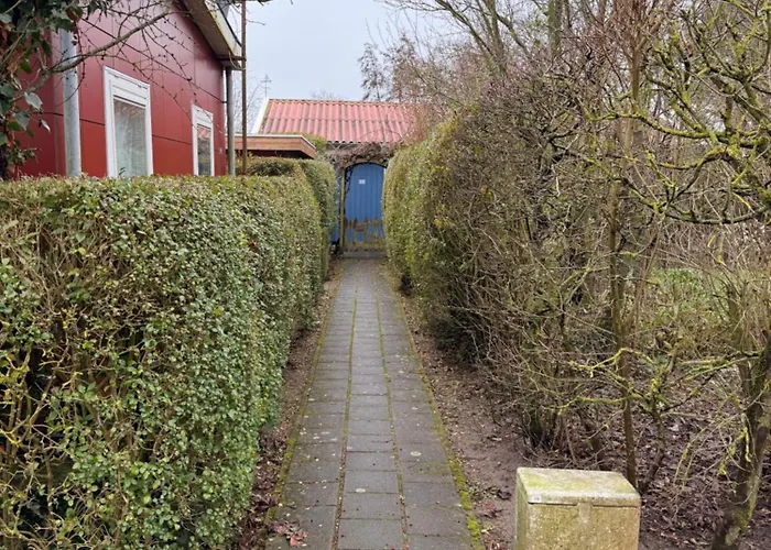 Apartment Houten Familiehuisje Met Grote Tuin Noordwijk