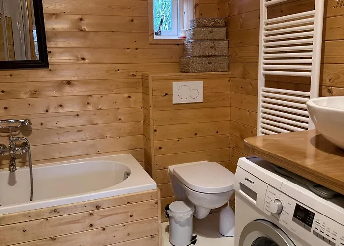 Appartement Houten Familiehuisje Met Grote Tuin Noordwijk